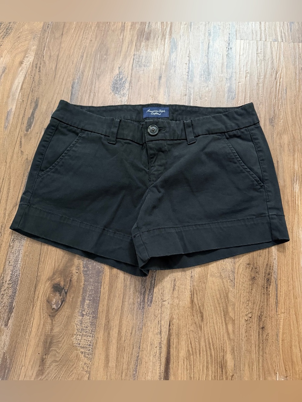 American Eagle Outfitters Black Women's Chino Shorts